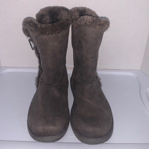 Boots size 9.5